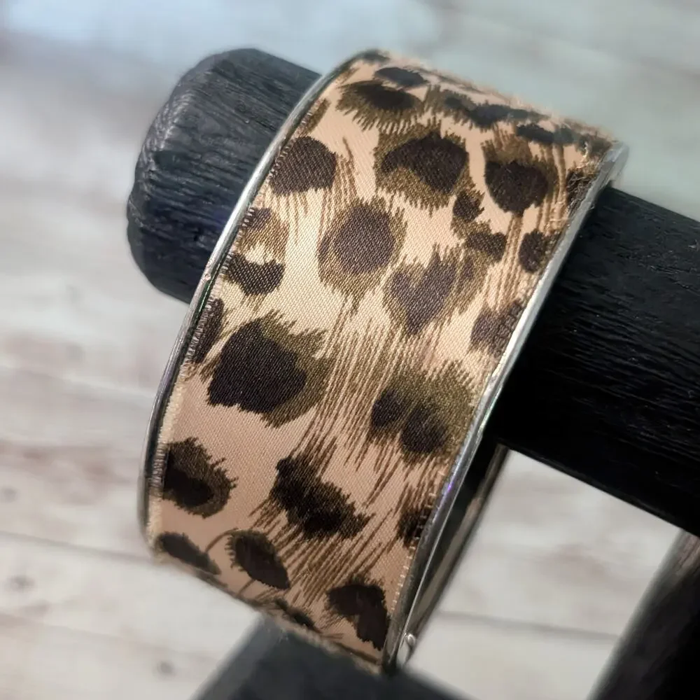 Vintage Chunky Hinged Bracelet Animal Print - Fair Condition
